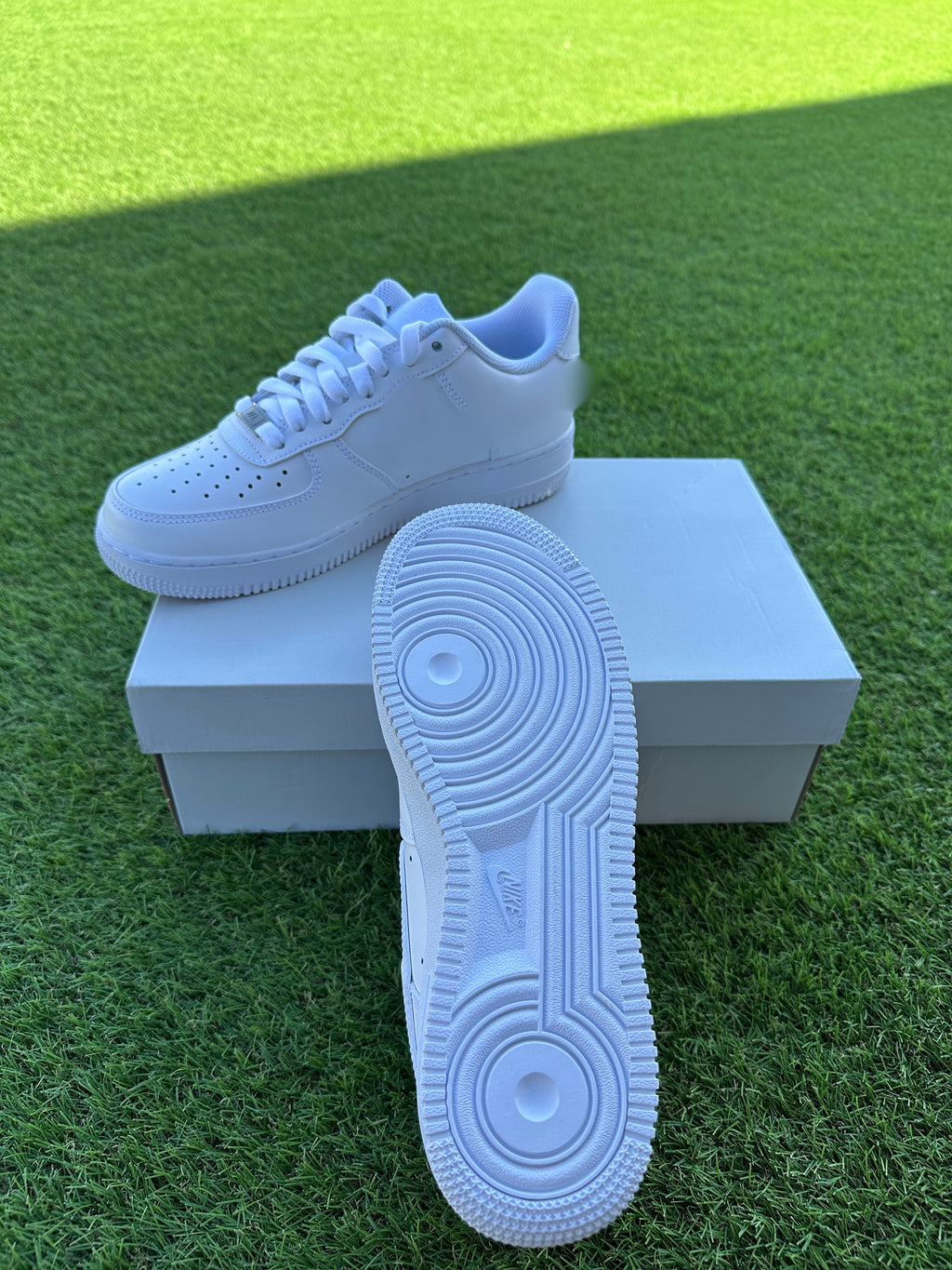 Nik AF 1 White