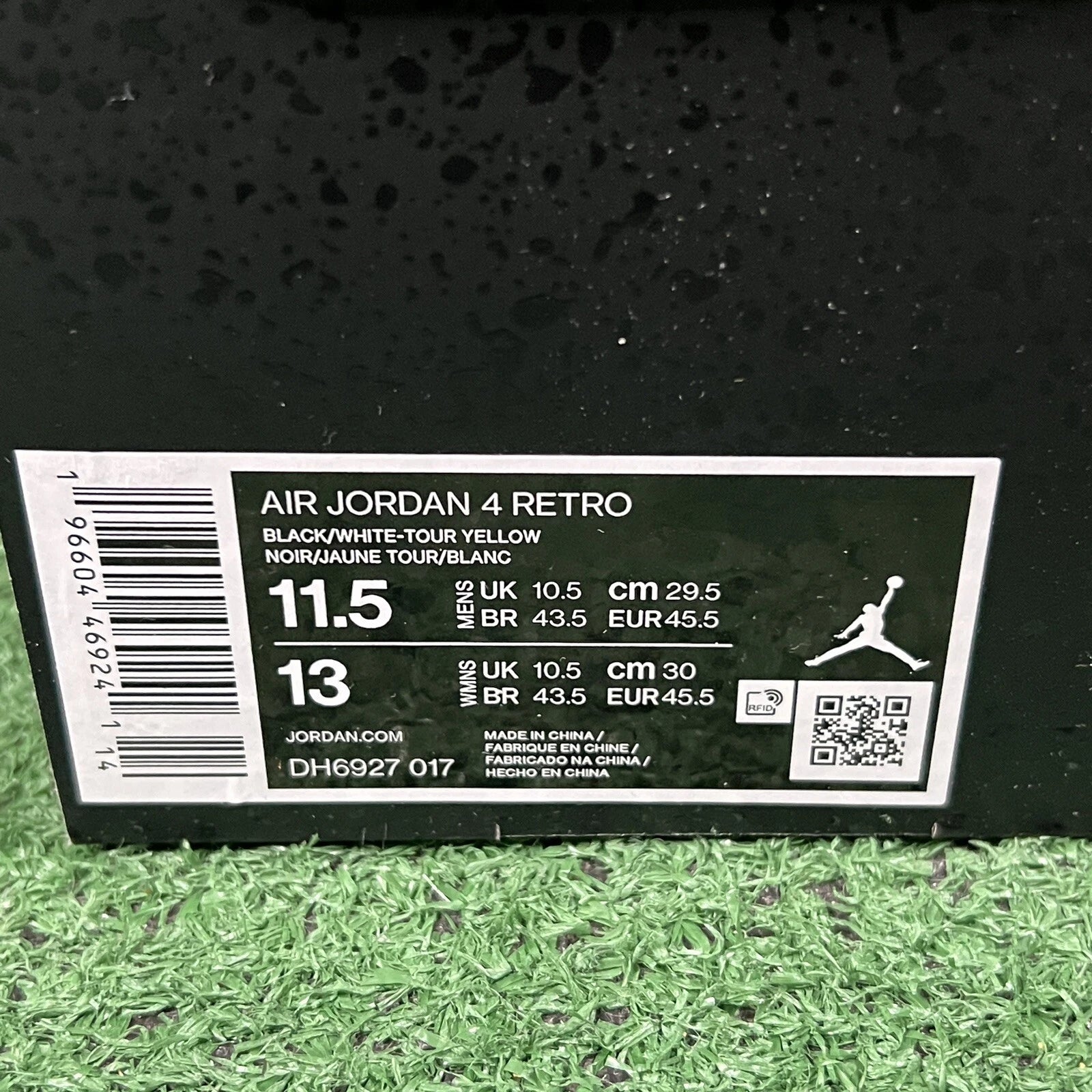 Jordan 4 Retro Thunder (2023)