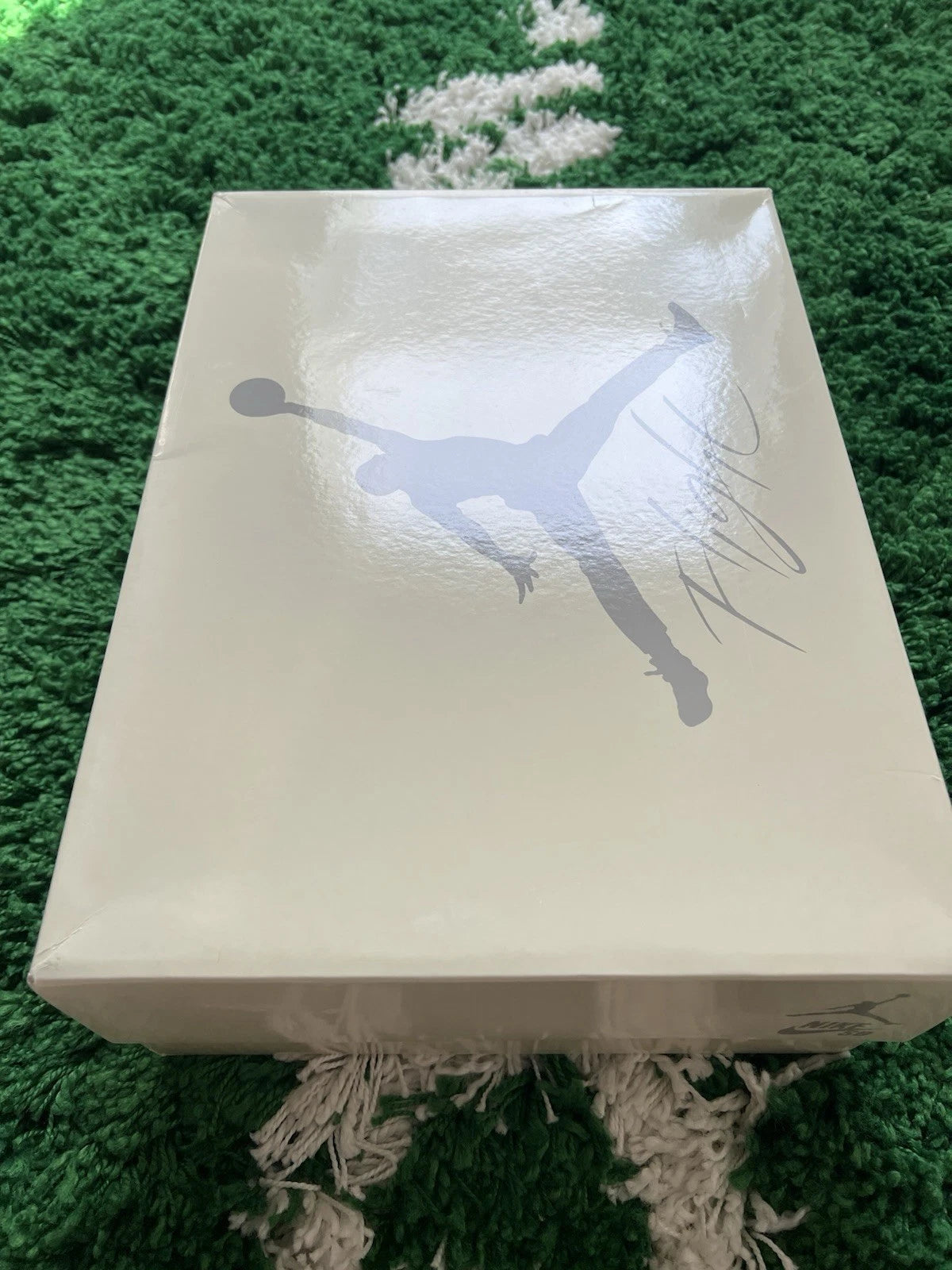 Jordan 4 Retro SB Pine Green